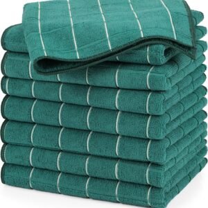 Utopia Towels - Microfiber Kitchen Towels, Super Absorbent 18 x 26 Inches, Durable, Soft, and Lint Free Dish Towels, Ideal for Cleaning Dishes, Pans, and Kitchen Appliance (8 Pack, Green)
